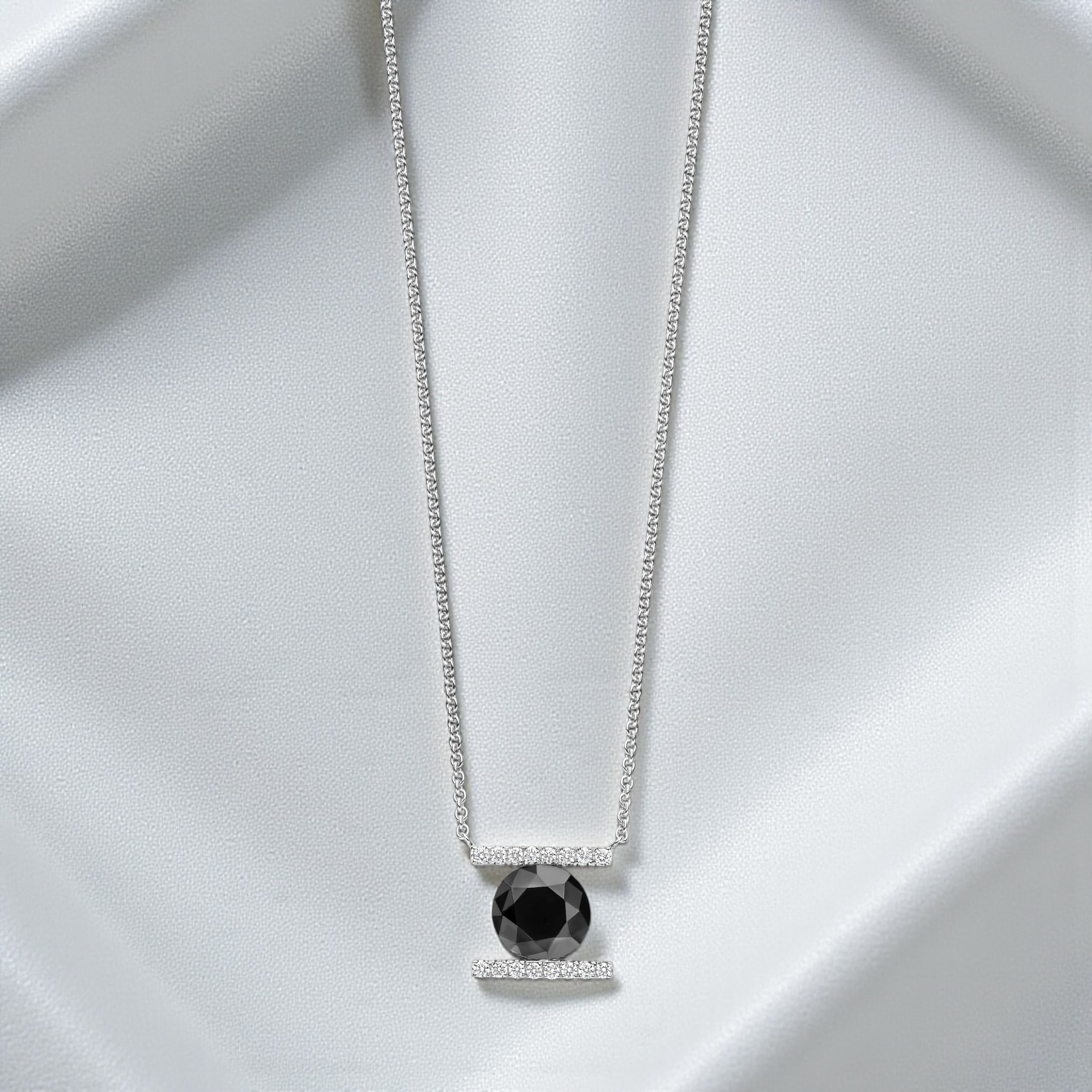 Black diamond necklace - Image 3